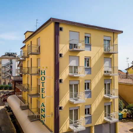 Hotel Anny Лидо-ди-Езоло Экстерьер фото